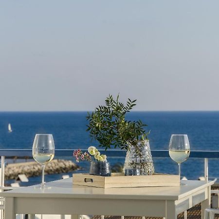 Sitges Spaces Sea View Paradise- 2 Bedrooms, 2 Bathrooms, Terrace, Amazing Sea Views Eksteriør billede